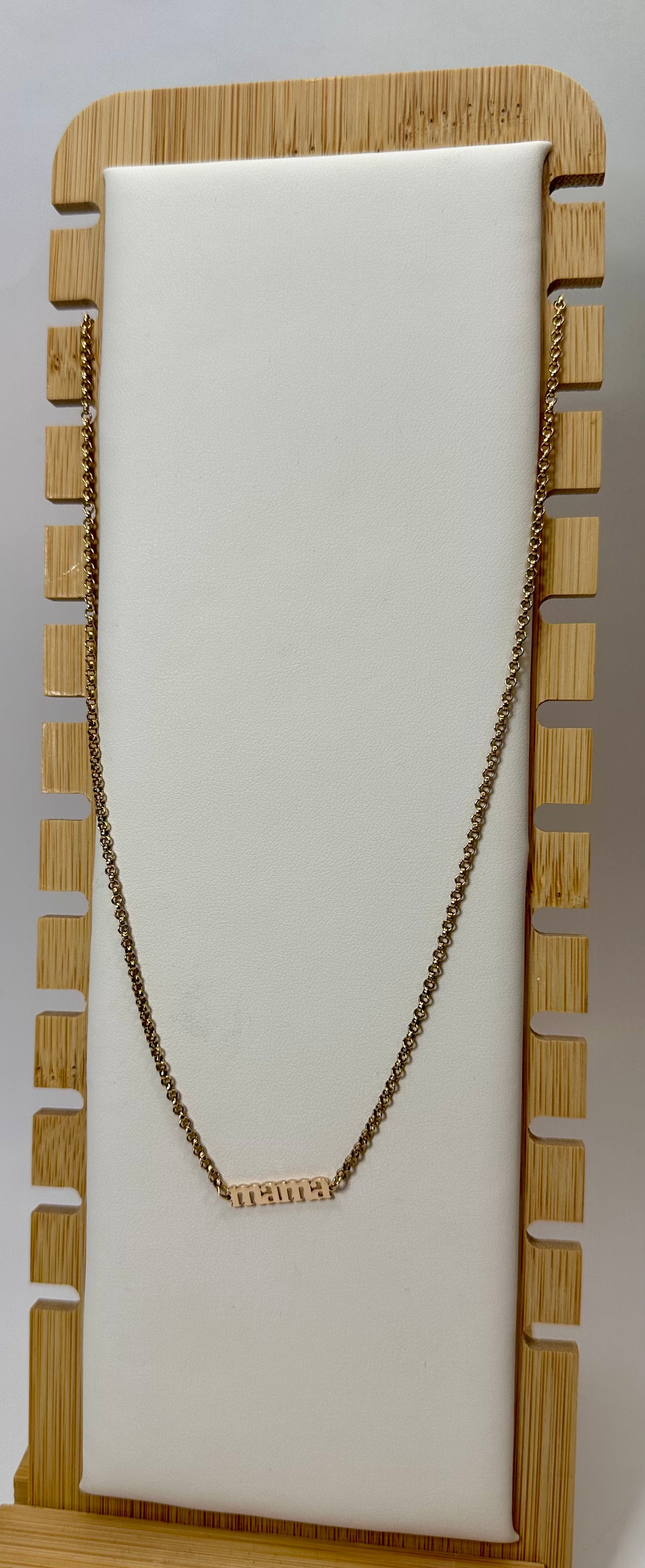 "Mama" necklace